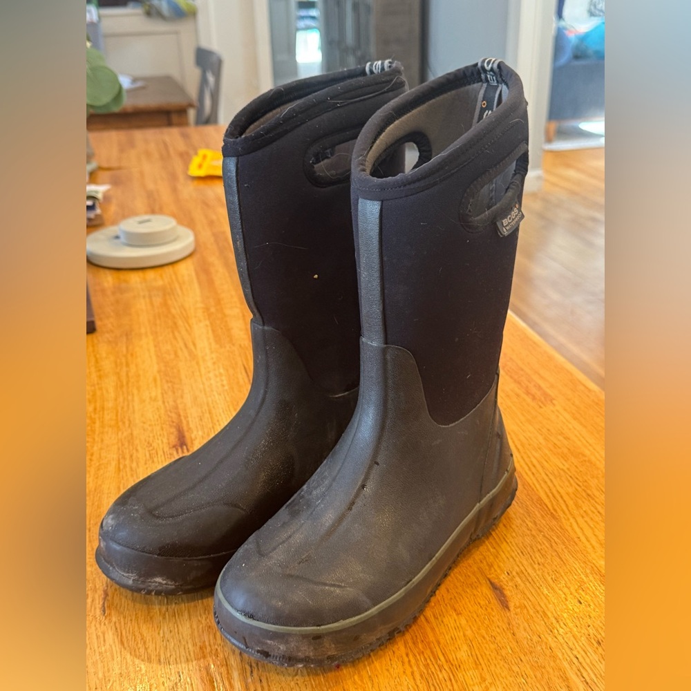 Bog boots kids US size 5